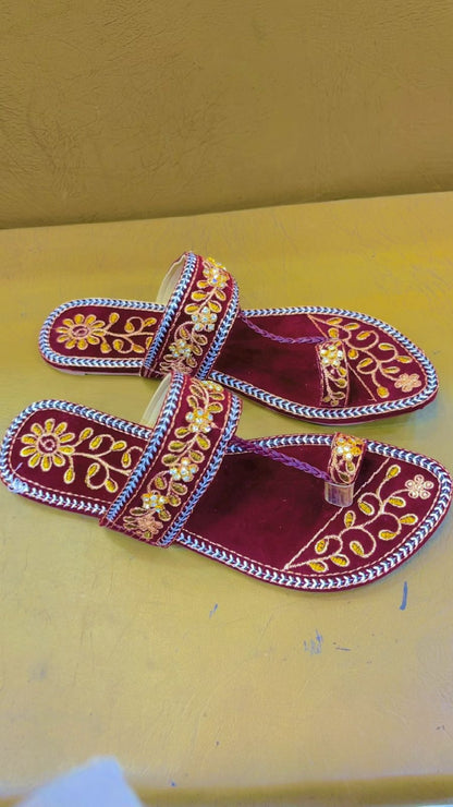 Premium Ladies Kola Puri-Mehroon