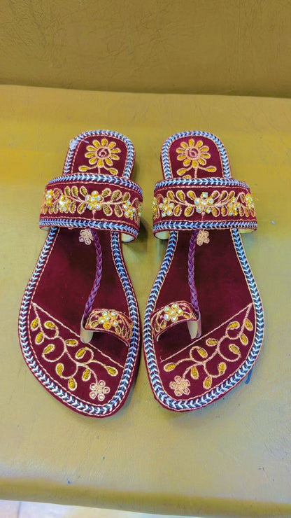 Premium Ladies Kola Puri-Mehroon