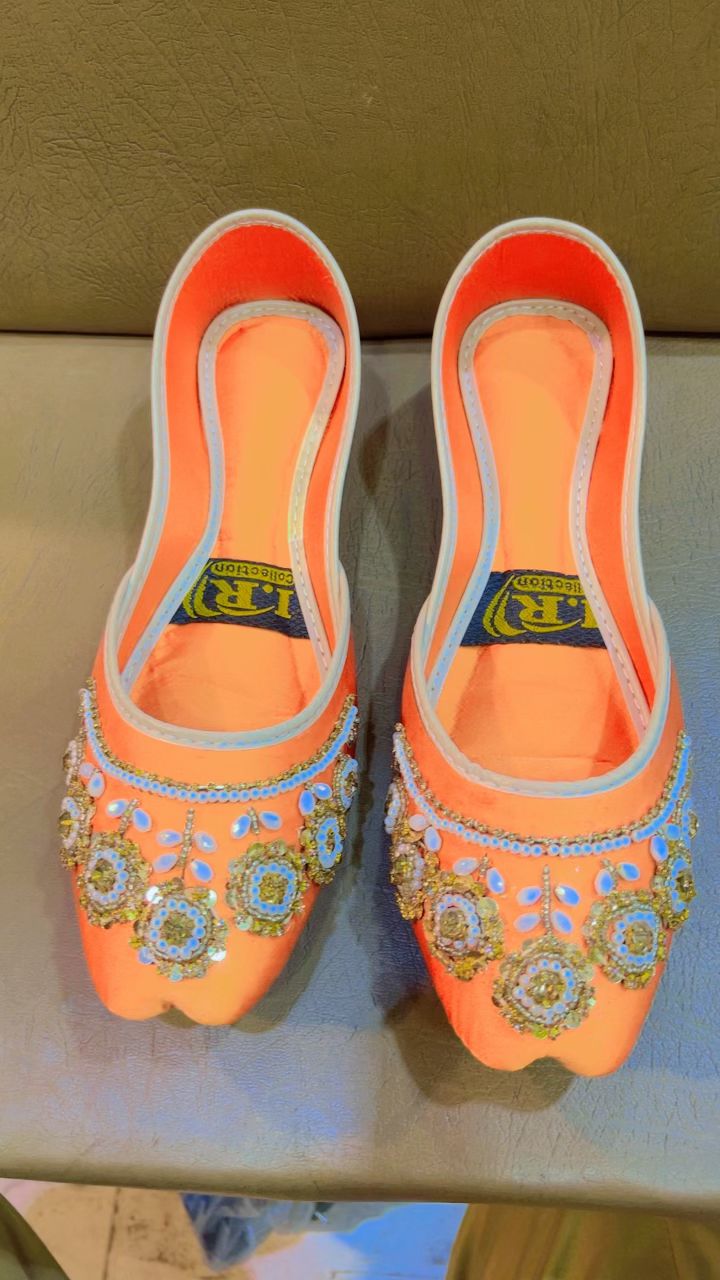Luxury Traditional ladies Khussa-Orange