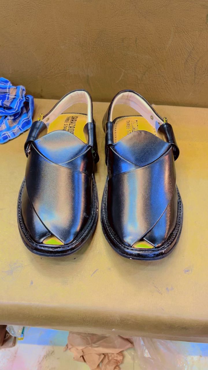 Premium Leather Black Jojo