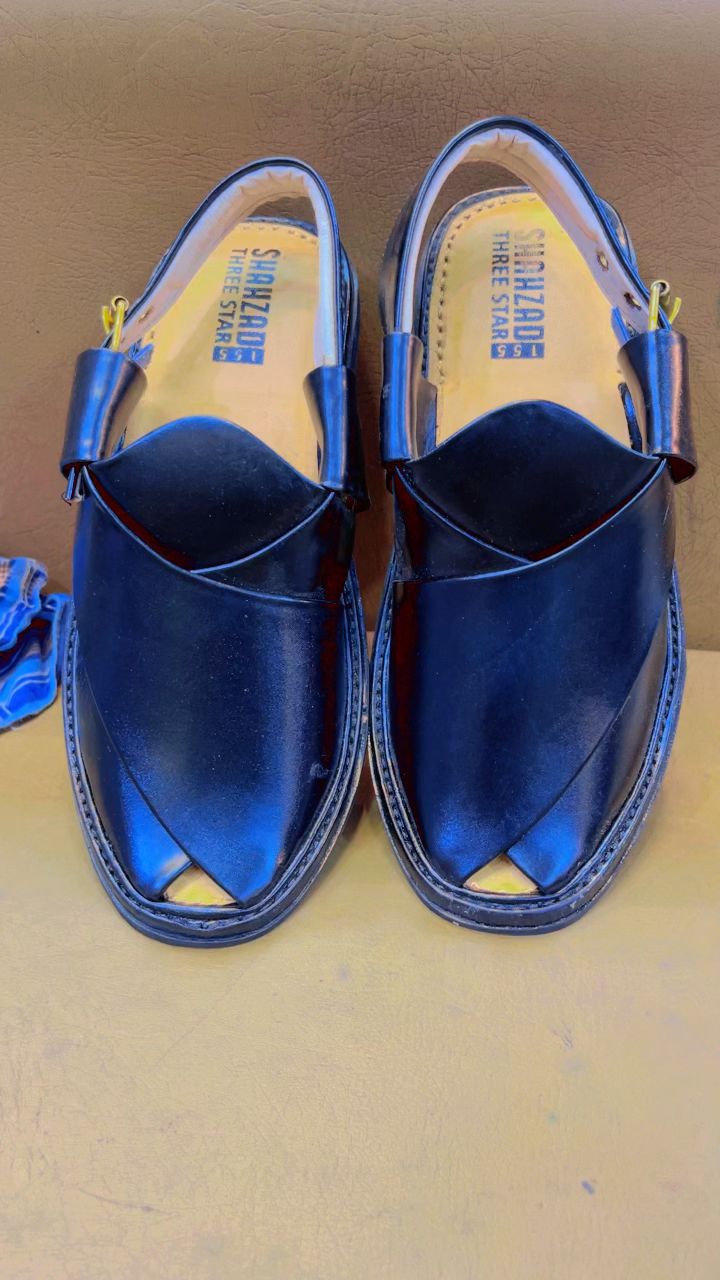 Premium Leather Black Jojo