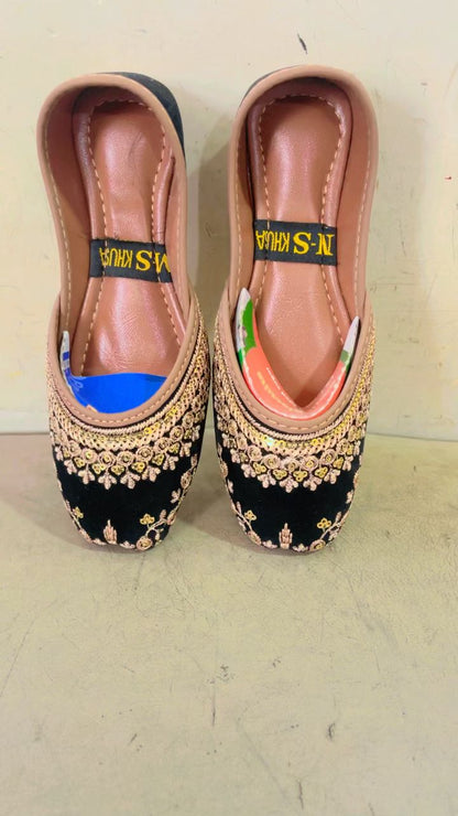 Kids Premium Black golden Khussa